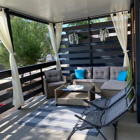 Jade's Luxury Mobile Privlaka Camp Hébergement de vacances